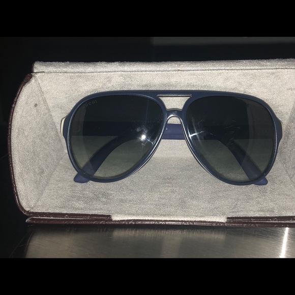 GUCCI men’s blue aviator sunglasses - Picture 2 of 6